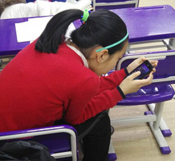 14少女頸椎老化程度相當于50歲 因經(jīng)常玩手機導(dǎo)致