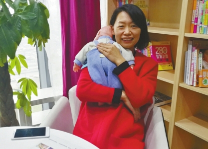 80后大學(xué)老師“煉”成月嫂 身價3萬 80后大學(xué)老師“煉”成月嫂 身價3萬