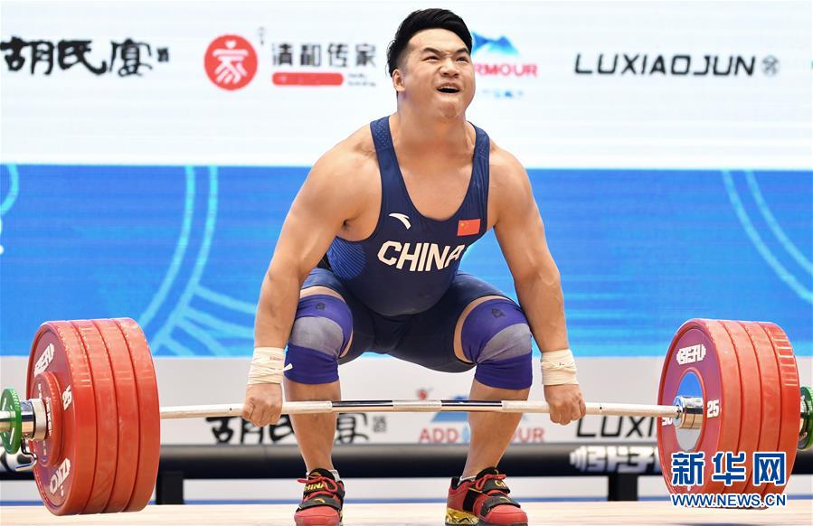 （體育）（2）舉重——世界杯：田濤獲男子96公斤級挺舉和總成績冠軍