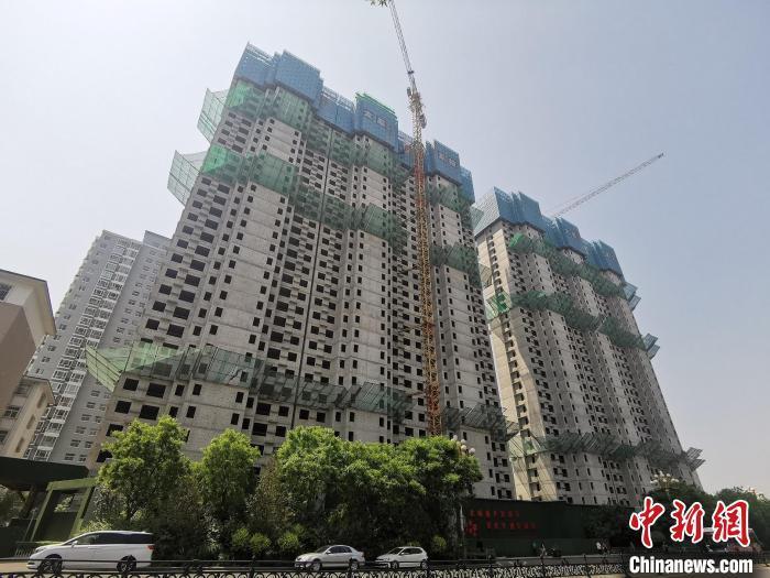 資料圖：一棚戶區(qū)住房改造項(xiàng)目?！「叻宸?攝